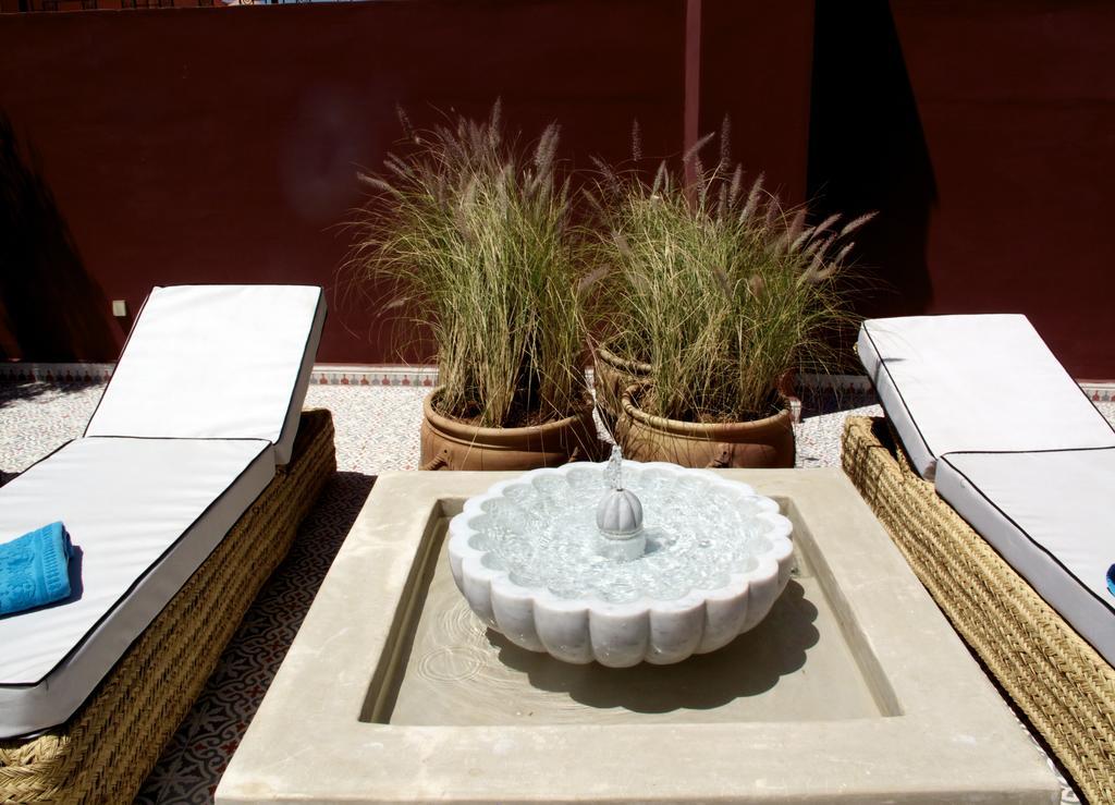 Riad Les Yeux Bleus Marrakesh Exterior photo