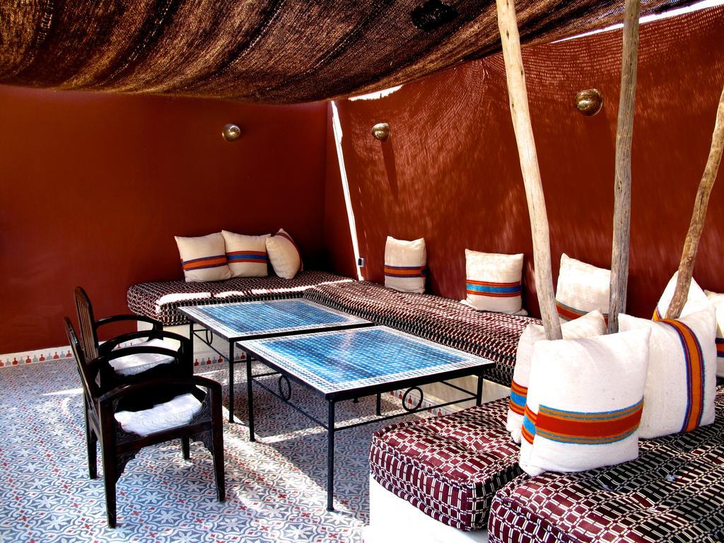 Riad Les Yeux Bleus Marrakesh Exterior photo